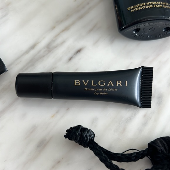 BVLGARI women Toiletries Bag - Emirates First Class  -unopened unused - Picture 8 of 13